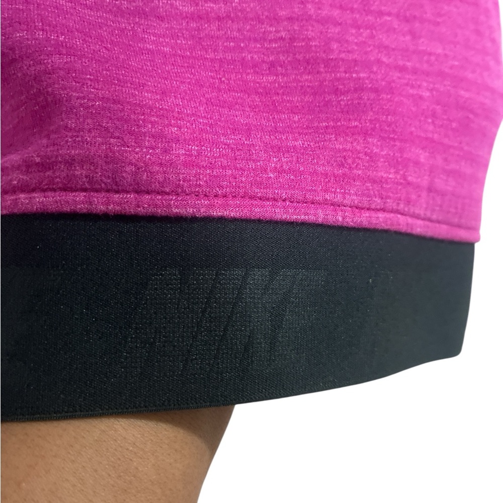 Nike Fuchsia Pullover with Black Details - Picture 3 of 3